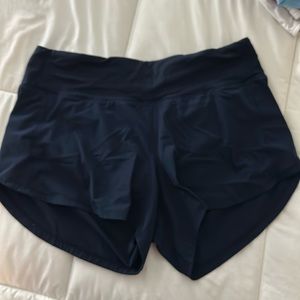 Lululemon 4” inseam speed up shorts size 8